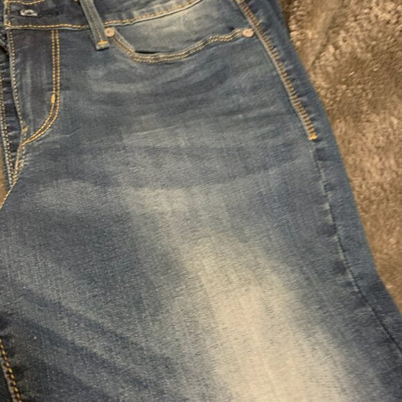 Denizen Levis Women Jeans (NEW) - Picture 2 of 4